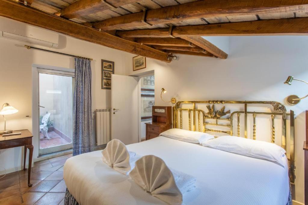 Apartamento de 1 dormitorio con balcón