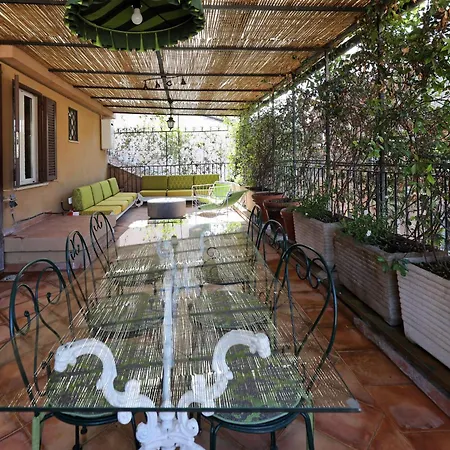 Gambero Apartments-2